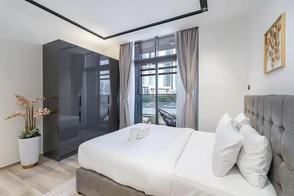 Czechin Properties New Listing Stylish Studio Modern Comforts Dubaj Zjednoczone Emiraty Arabskie