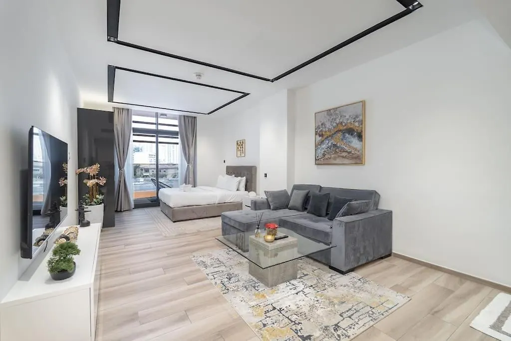 Czechin Properties New Listing Stylish Studio Modern Comforts Dubaj