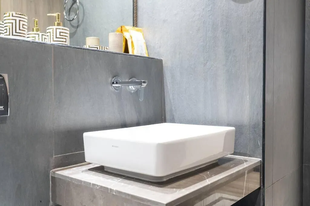 Czechin Properties New Listing Stylish Studio Modern Comforts Dubaj